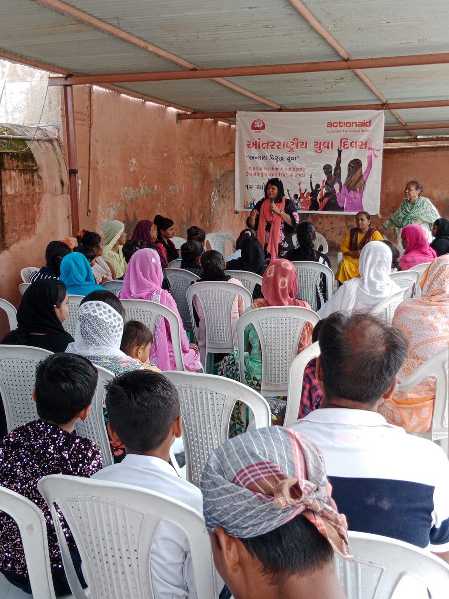 psushila92's tweet photo. As part of #InternationalYouthDay, @ActionAidIndia team organised a workshop with adolescents, parents and community on Rights of Young Women in Islam and Indian constitution in which more than 50 people participated. #50YearsOfAAIndia @sndeep @dipalisharma02 @C9Khalid https://t.co/UF71nFojUf