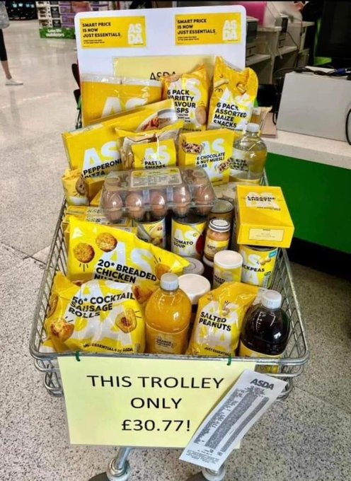 oohmatron6's tweet photo. Asda, these trolleys are a round £75 to manufacture, not 
£30.77, get it right asda!! https://t.co/hgBe4mWmU8