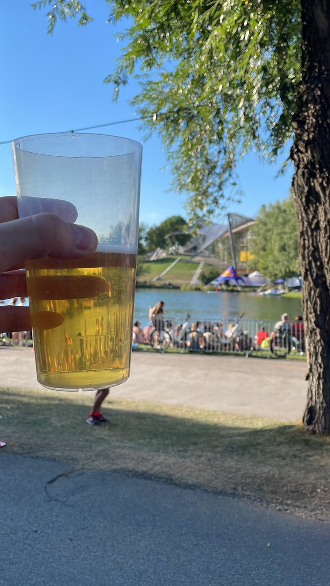 DavidBleakman's tweet photo. @HRTinker @ECMunich2022 Absolutely mate. When ever you want! Drop me a message on LinkedIn and we’ll set up a meeting in Manc for beer and Tri chat! (Beers in the Olympic park) https://t.co/rybzvlieu7