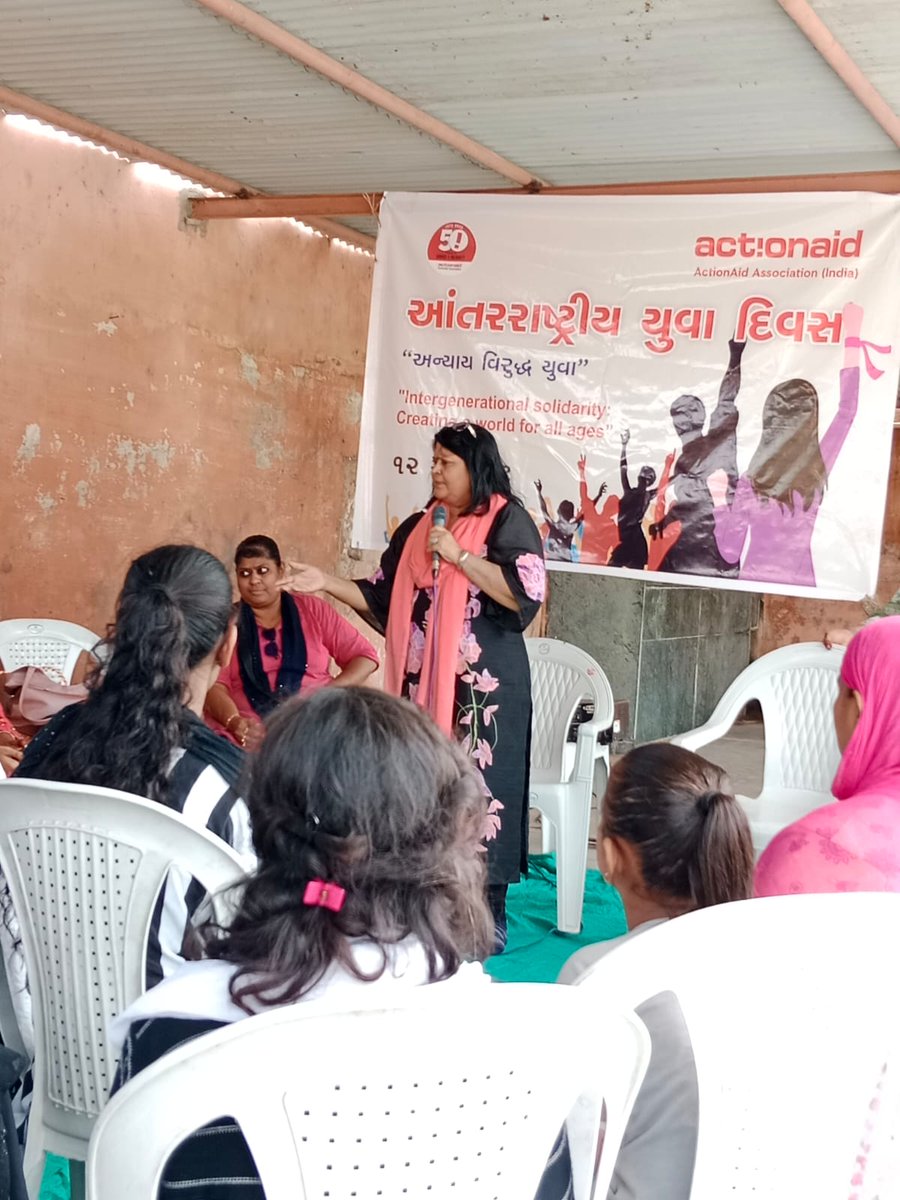 psushila92's tweet photo. As part of #InternationalYouthDay, @ActionAidIndia team organised a workshop with adolescents, parents and community on Rights of Young Women in Islam and Indian constitution in which more than 50 people participated. #50YearsOfAAIndia @sndeep @dipalisharma02 @C9Khalid https://t.co/UF71nFojUf