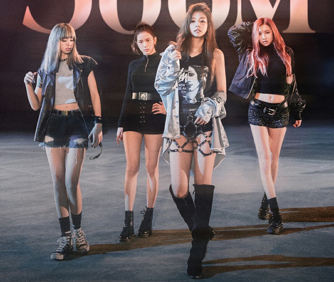 Mila 🌸 on Twitter "RT JNK1ACE jennie the center of blackpink"