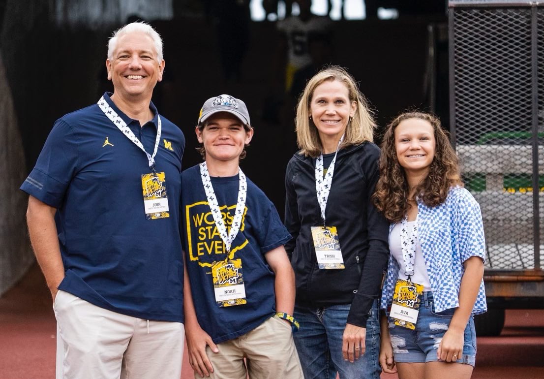 umichathlead's tweet photo. Team IMPACT 🤝 Noah 🤝 Michigan Football
Let’s gooooooo!!!
#LetsGoDo #BeTheIMPACT #GoBlue〽️ https://t.co/CU8UW75XCh