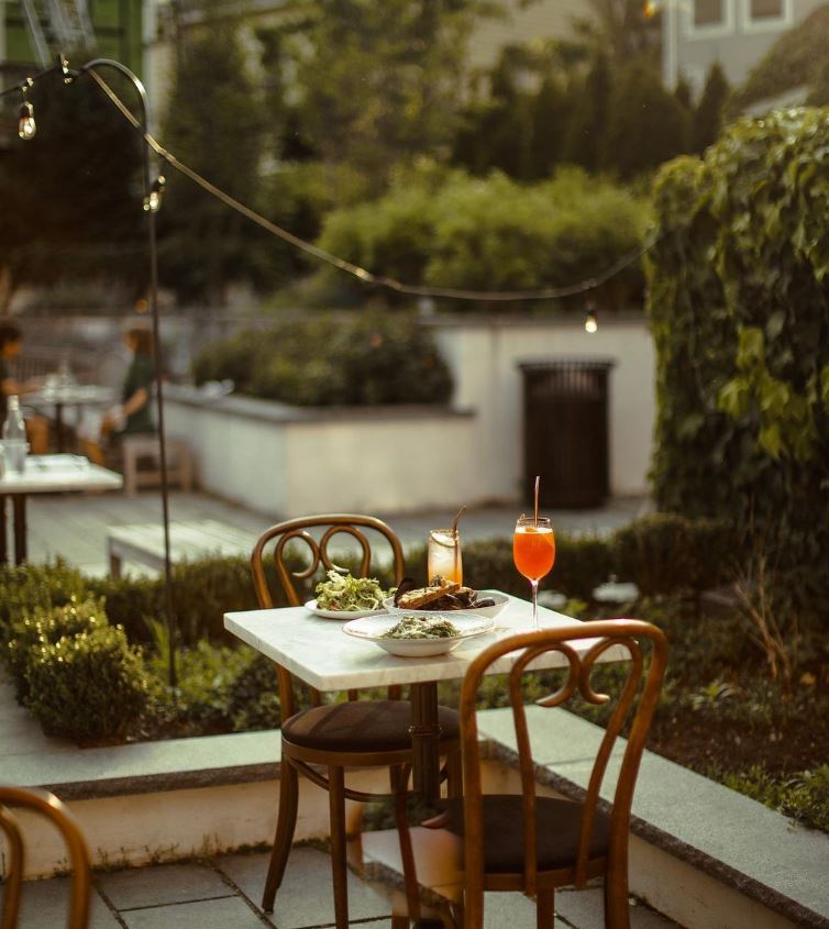 There's no better way to start your #SundayFunday than by getting your Taste of Cambridge Dining Passport! You'll get a summertime filled with flavor -- and all proceeds benefit local restaurants &amp; non-profits!  tasteofcambridge2022.eventbrite.com Photo by Colette Wine Bistro.