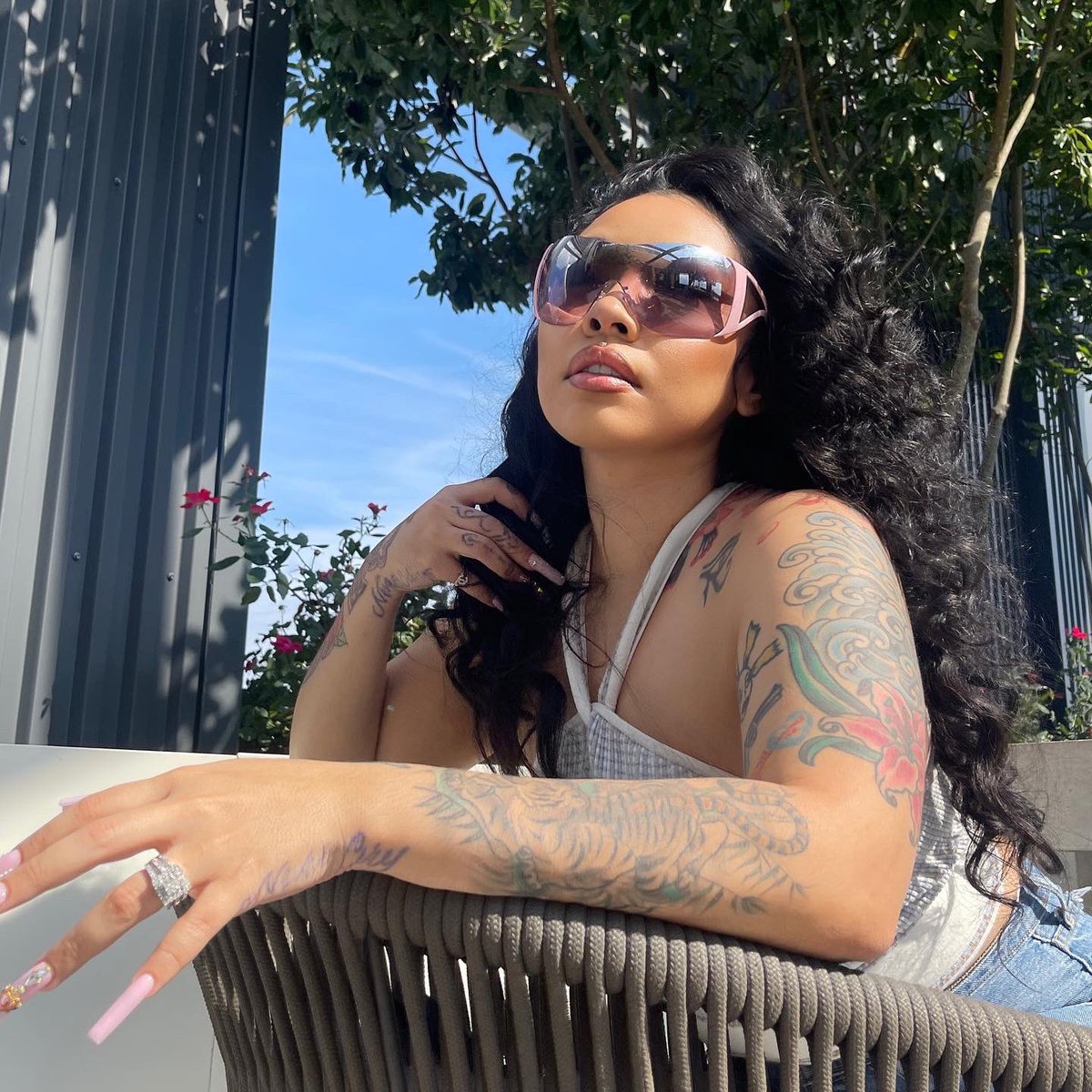 prestigefinds tweet media