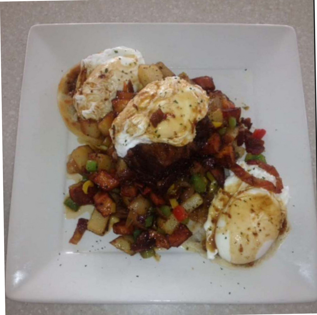 VillaggioOBA's tweet photo. Nothing says "I love you" to a busy mom quite like #SundayBrunch 🍳🍽☕🍾
.
We've got inside dining, and covered patio dining ready for you!
.
#villaggiogrille #wharf #orangebeachalabama #sunday #sundaybrunch https://t.co/NZJZnIjpl9