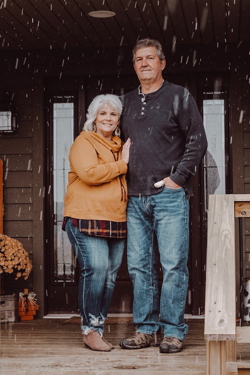 AmyTurson's tweet photo. 11 wonderful years married to my best friend!!! God has blessed us even in the trials!! Love you so much Bradley and you are one of my best blessings!!!! https://t.co/DbWQj2Ye4q