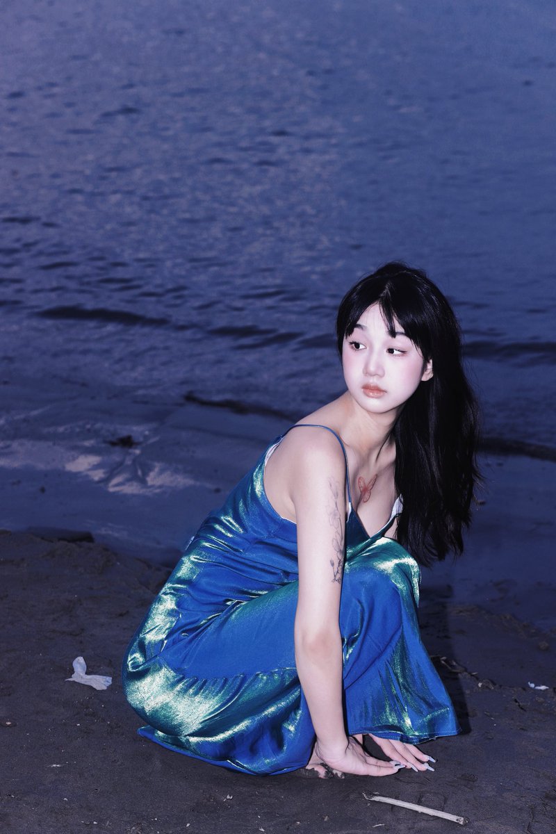 Bmsen2's tweet photo. #约拍 #摄影 #私房 #人体 #大尺度 #模特 #写真 #性感 #臀部  #人体模特 #反差 #美女 蓝 https://t.co/NtJYVbdKAR