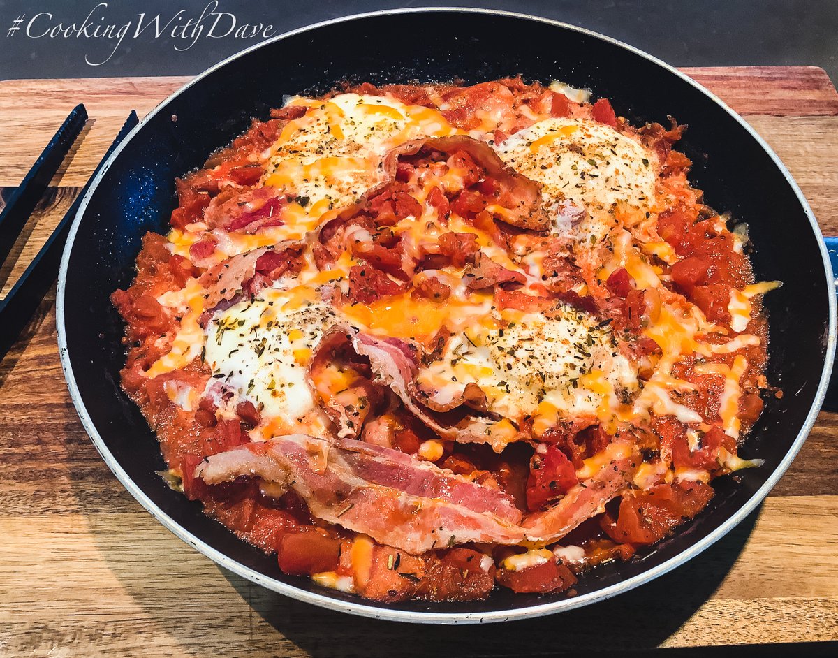 tweetsinpajamas's tweet photo. Dad’s Breakfast 2.0
Updated the breakfast that my brother and I grew up on.
Happy Sunday everyone. #yyc #CookingWithDave #SundayMorning https://t.co/kuyfFroOhF