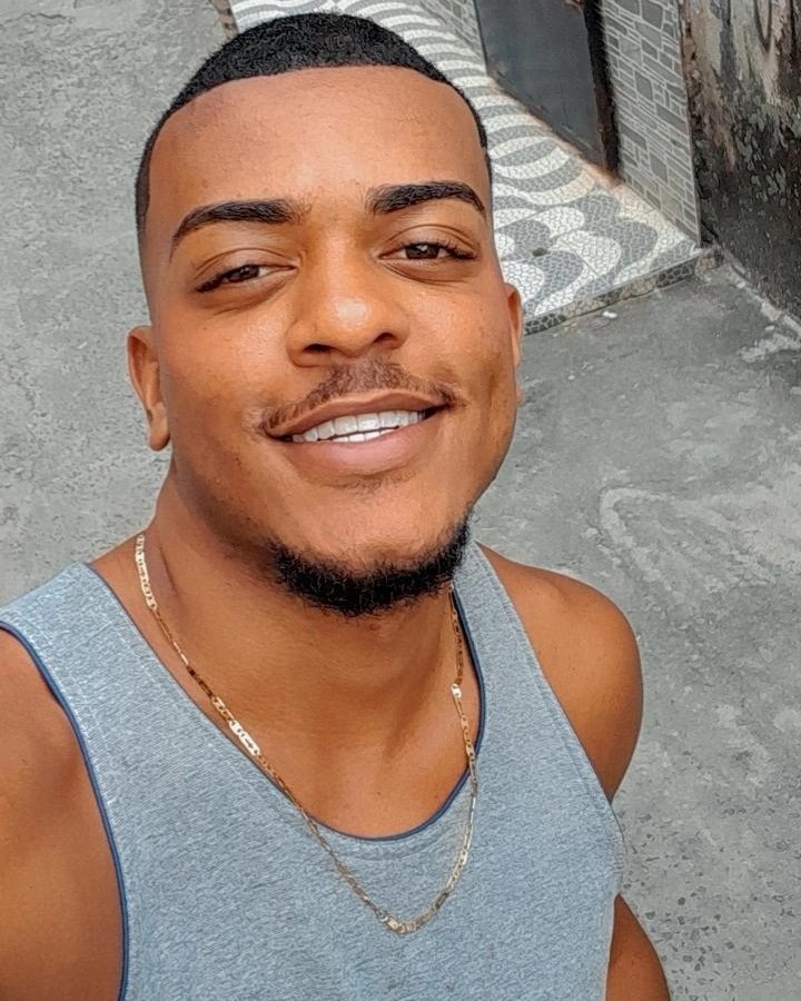 Clesson20's tweet photo. 😅❤️‍🔥 https://t.co/XgLIHZqfZW
