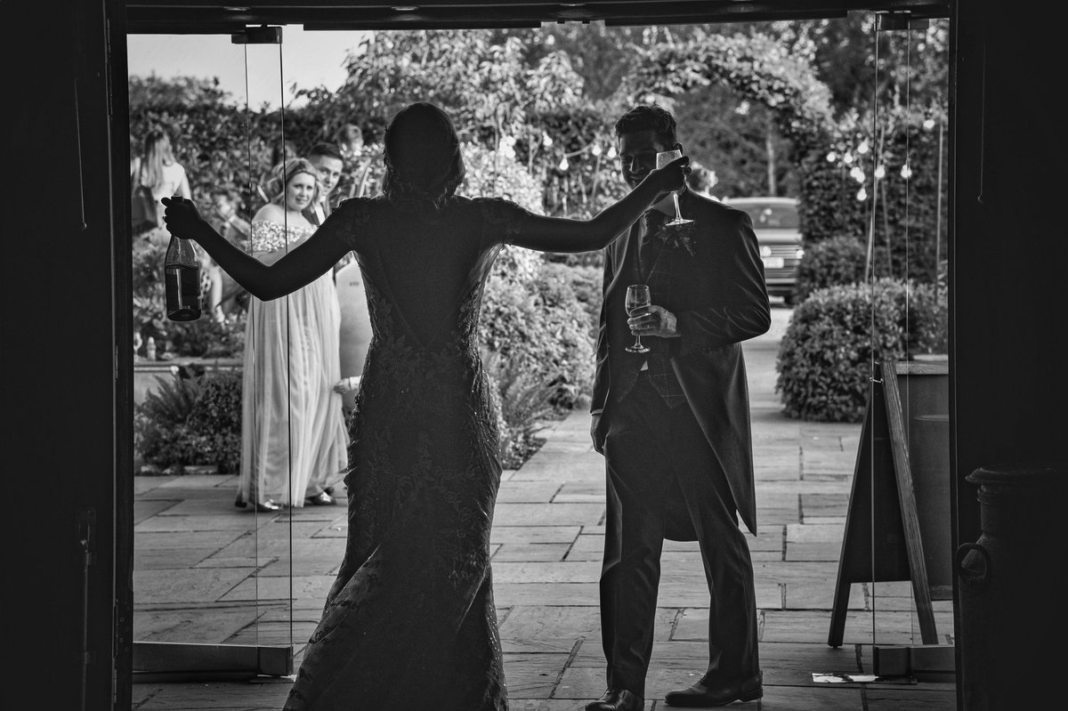 #32 14.08.2022 

Congrats to the Happy Couple 

petebreezyphotography.wordpress.com/2022/08/14/32-… 

#52weekchallenge
#Photography #photooftheday #Photographer #blog #blogging #blogger #wordpressblogs #wordpress   #manchesterblogger  #weddingphotographer #wedding #weddingphotography #cheshirewedding
