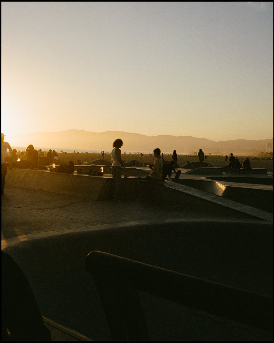 mehatsukhi's tweet photo. so the new camera works 

shot on portra 400 🎞 https://t.co/VQMKDyWmOf