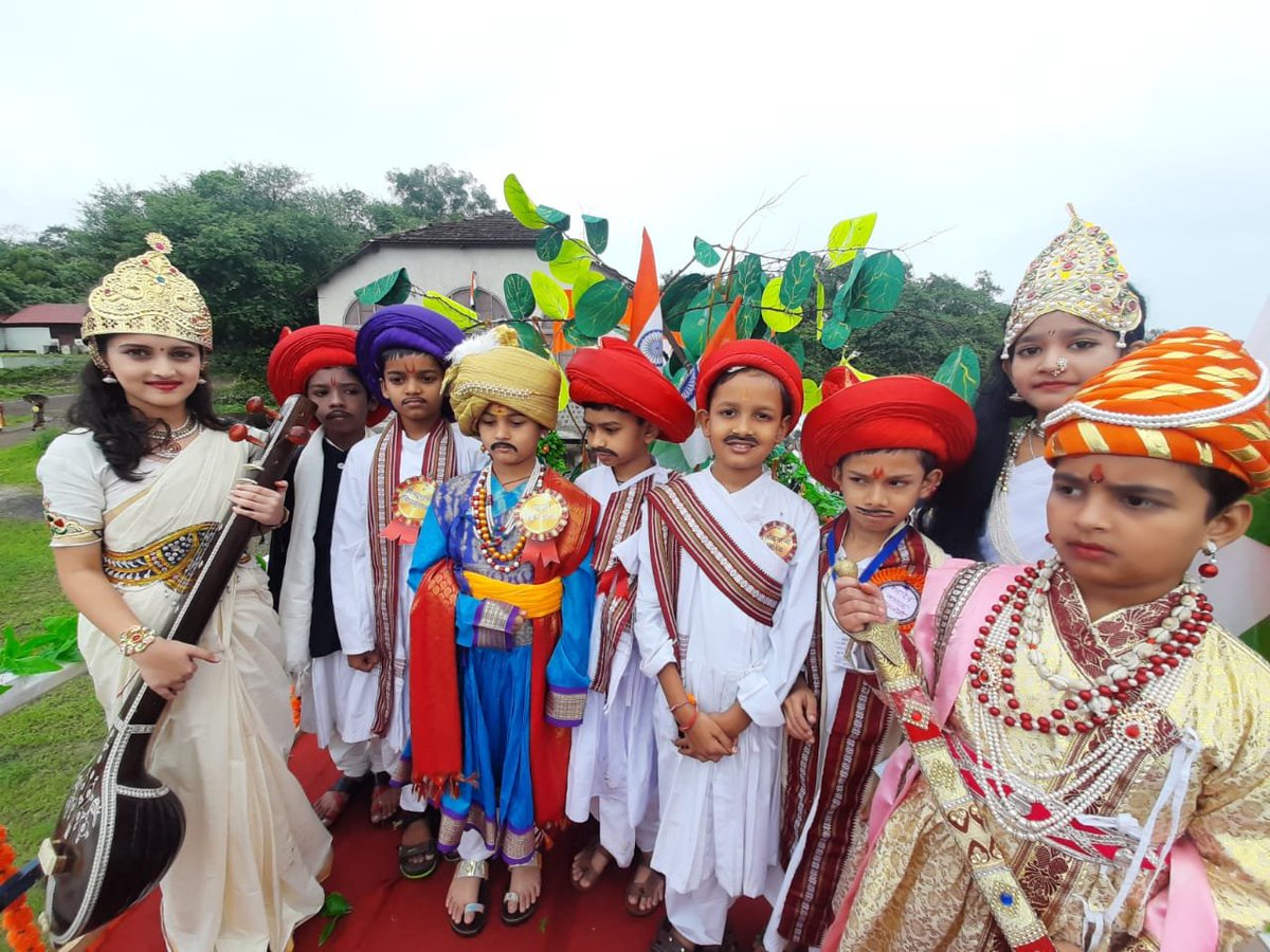 DeccanEducation's tweet photo. Shobarath- DES Primary Section
#AzaadiKaAmritMahotsav 
@PrakashJavdekar https://t.co/6GhcA3I1Wt