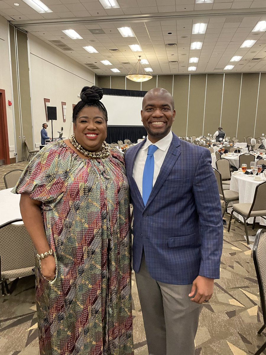 AllenBuansi's tweet photo. Last night, it was wonderful celebrating 87 years of @DCABP_35 @BrendaHowerton &amp; other honorees. Thanks to @DeJuanaT for her inspirational message about the power of truth and the role every person must take in the struggle for women’s rights, safety, democracy &amp; our environment! https://t.co/ydEC4xArsr