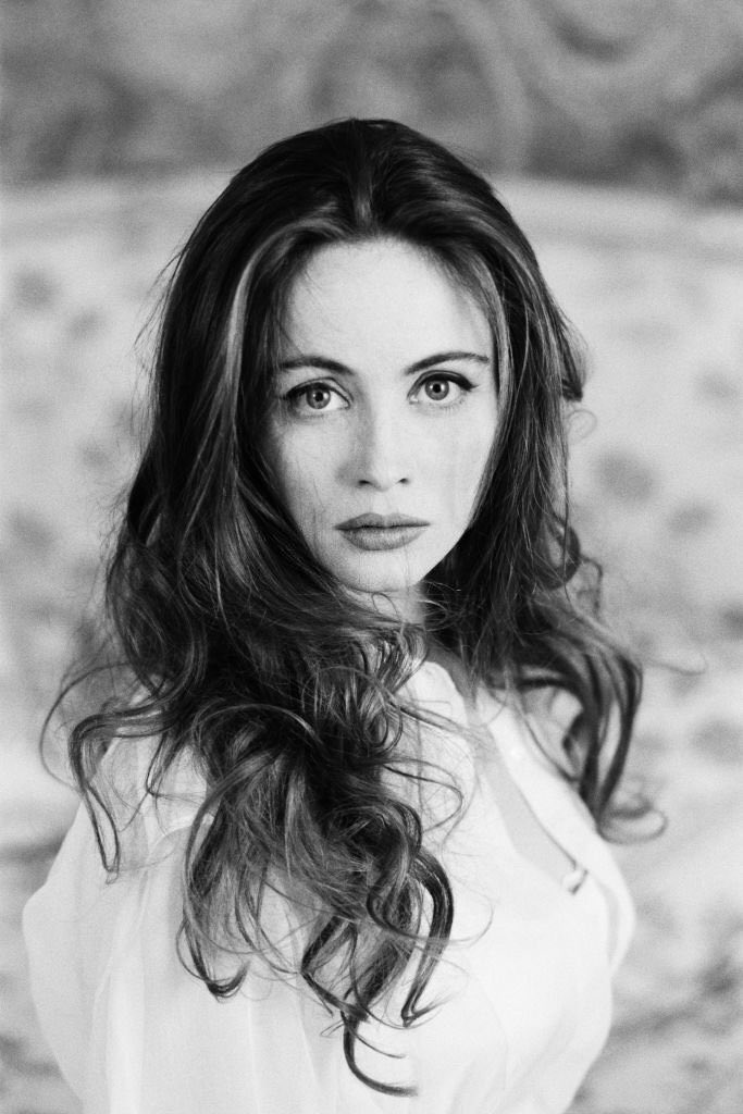Happy Birthday, Emmanuelle Béart!
Here she is at the Ritz hotel in Paris, 1994. Photograph by Luc Roux. 