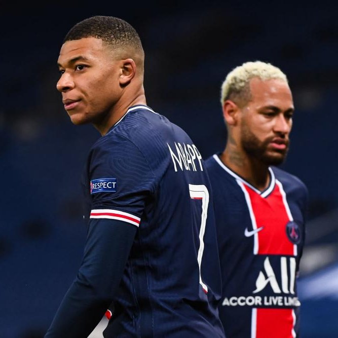 lnstantFoot's tweet photo. Kylian Mbappé a demandé au PSG de vendre Neymar ! 😳

Le Brésilien l'a appris, ce n'est pas qu'une histoire de pénalty. (@Romain_Molina) https://t.co/44TN2kz8A6