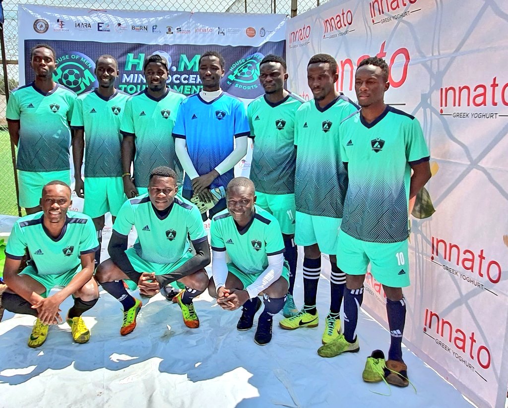MuwoSilas96's tweet photo. Glad to have featured for the @ababeembe15 at the @HoM04_09 Mini Tournament.

Sunday Well Spent 😊

#ShackAt100 https://t.co/iGK1Xgwtqd