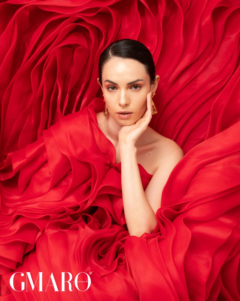 GMARO Magazine November 2021 Issue

Photographer - BERNARDO LOZANO 
Model - PAULINA BURROLA / BOGA MODELS 
Makeup Artist - MITZI CARBAJAL
Hair Stylist - MITZI CARBAJAL
Fashion Showroom - OPHELIA SHOWROOM
Wardrobe Stylist - MITZI CARBAJAL
Retoucher - BERNARDO LOZANO

#GMARO