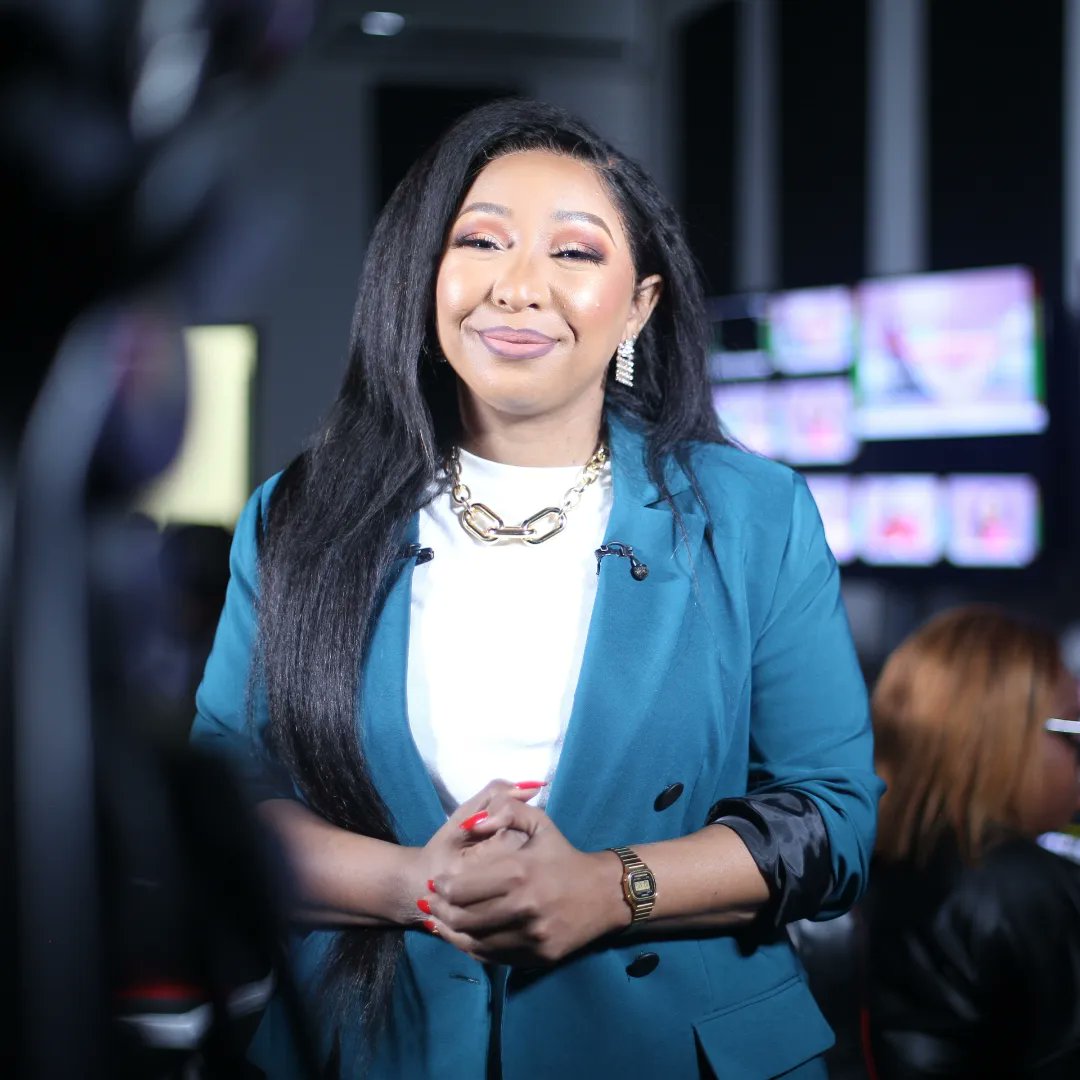 ONEGospel's tweet photo. We're dissecting issues that need to be addressed. Tune into Women With Purpose #1GWWP tonight at 20:30 on @DStv channel 331! 📺 🙌🏽

#engagingtv #onegospel #forwomenbywomen #toxicworkplace #letstalkaboutit #seekingwisdom #womenintheworkplace https://t.co/AcskeByCLF