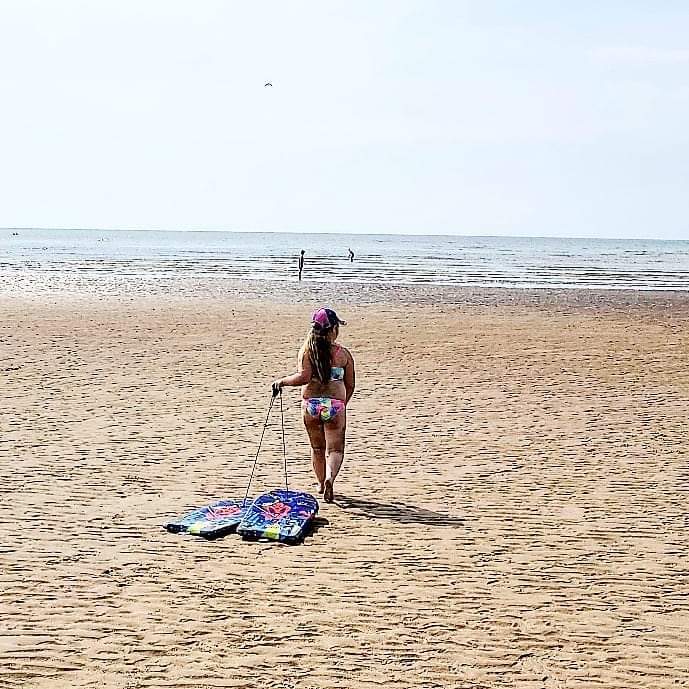 Cat_Walker1983's tweet photo. So the 9 year old child is a complete beach bum
Shes always been a water baby but now it seems she wants to live on the beach.....
#beach #beachbum #waterbaby #waterchild #sun #sea #fun #summer #britishsummer #theoutdoors #beactive https://t.co/MAvU8j8DfY