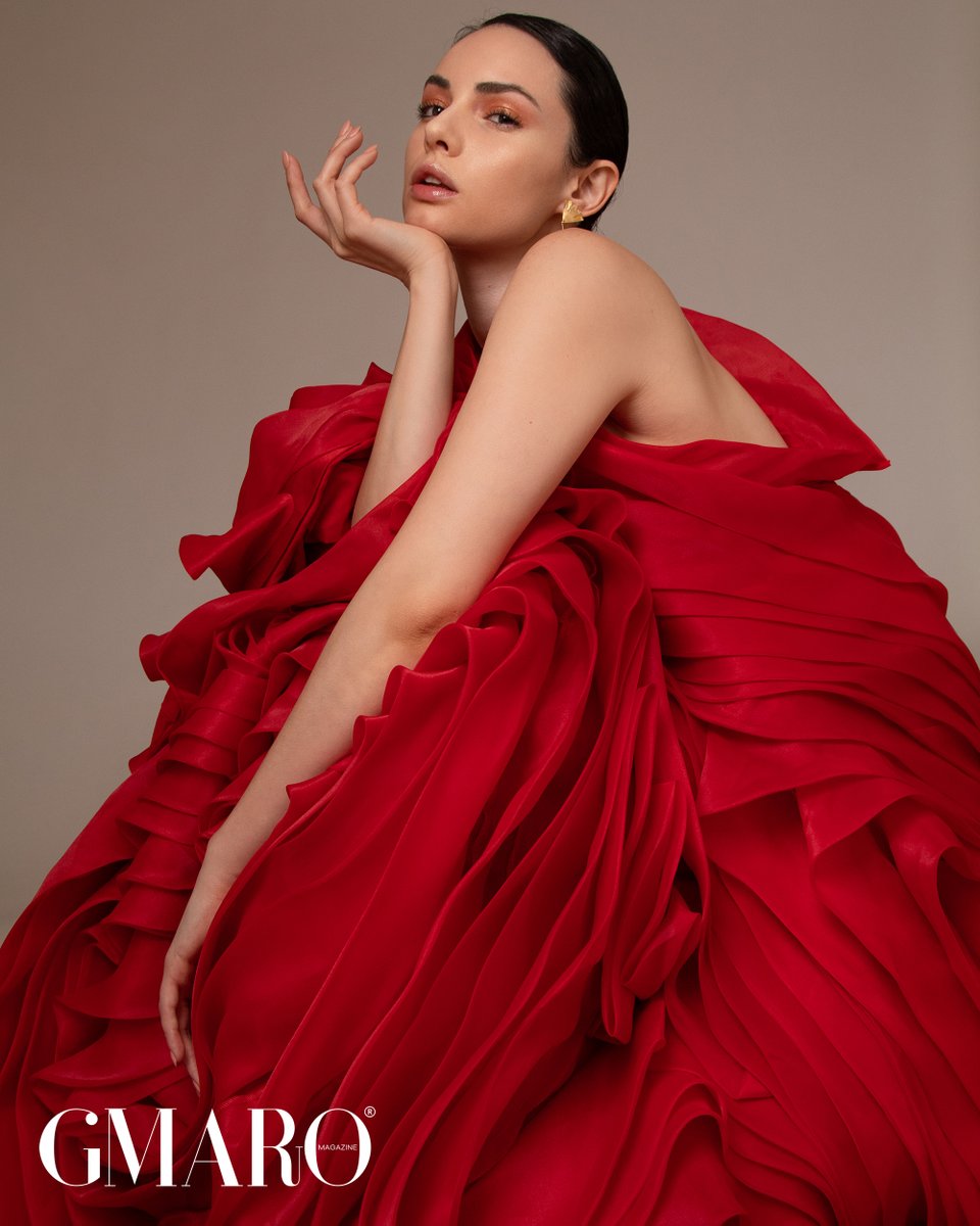 GMARO Magazine November 2021 Issue

Photographer - BERNARDO LOZANO 
Model - PAULINA BURROLA / BOGA MODELS 
Makeup Artist - MITZI CARBAJAL
Hair Stylist - MITZI CARBAJAL
Fashion Showroom - OPHELIA SHOWROOM
Wardrobe Stylist - MITZI CARBAJAL
Retoucher - BERNARDO LOZANO

#GMARO