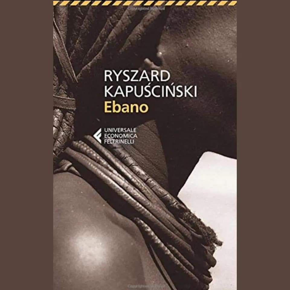 AscaOnlus's tweet photo. Kapuściński racconta il suo viaggio, nelle diverse regioni dell'Africa,  ricco di emozioni e sentimenti, privo di stereotipi e luoghi comuni. 

Un libro che vi trasporterà nella realtà e nella magia dell'Africa 🌍❤️
#ebano #africa #kapuscinski

https://t.co/cYTKPHWTk9 https://t.co/qezw8Kzw7X