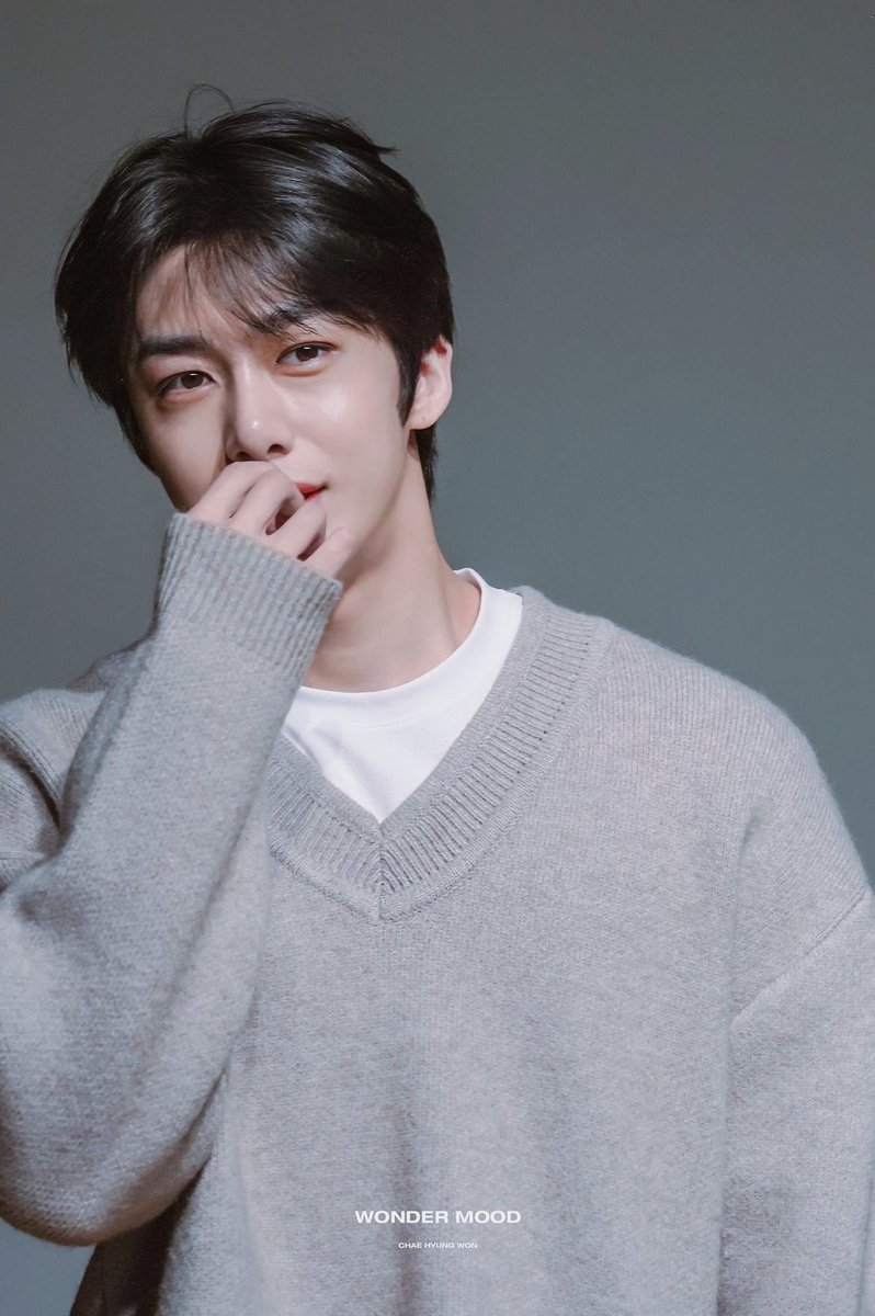 horong_light's tweet photo. 대딩연하랑 직장인연상 https://t.co/P9Au0ZYNeT