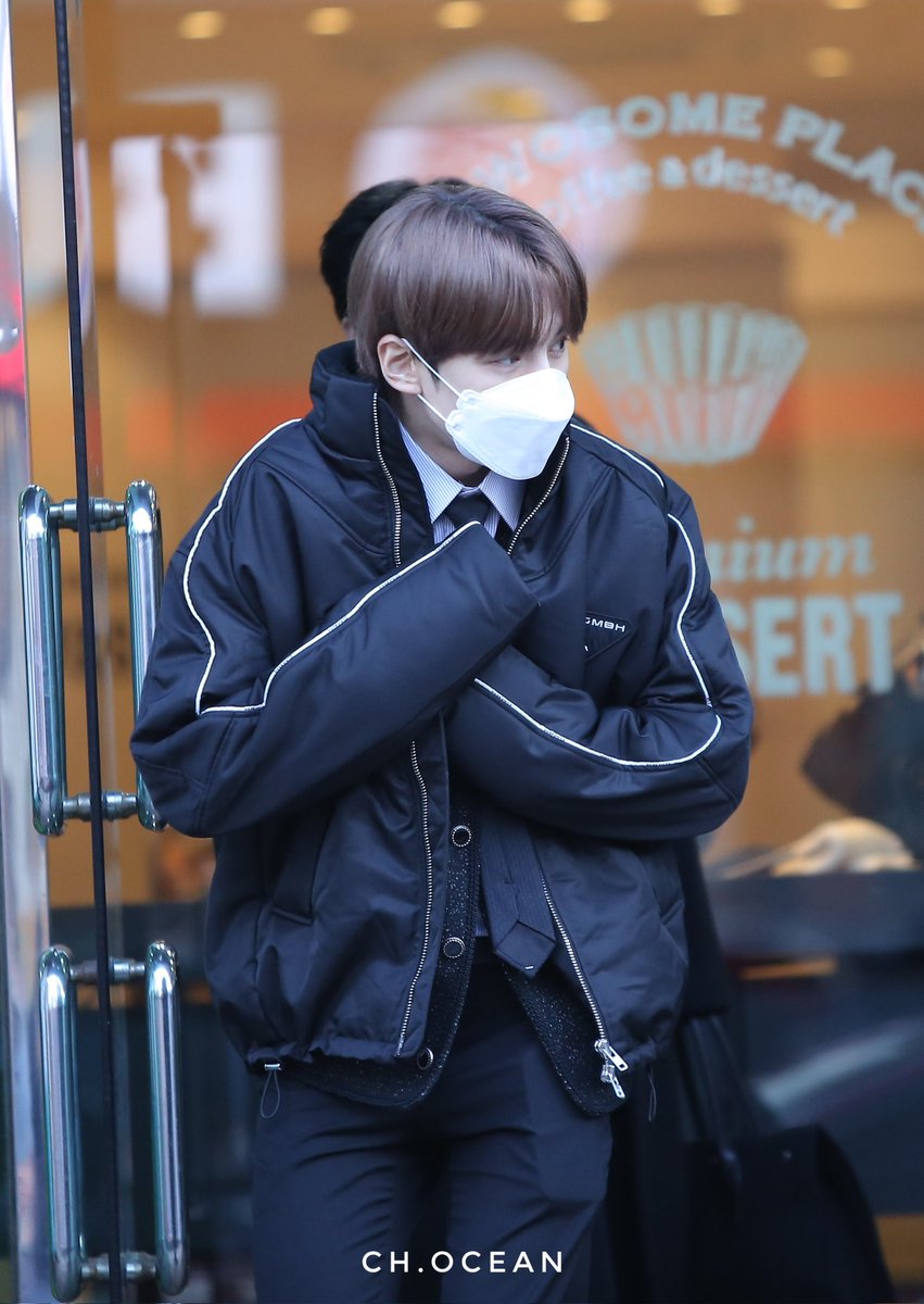 horong_light's tweet photo. 대딩연하랑 직장인연상 https://t.co/P9Au0ZYNeT