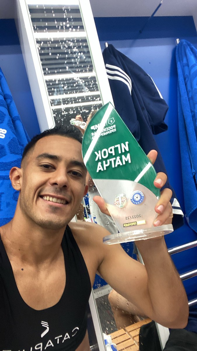 Gracias a Dios 3 puntos 💪🏽 primera asistencia y jugador del partido 🙏🏽🔥