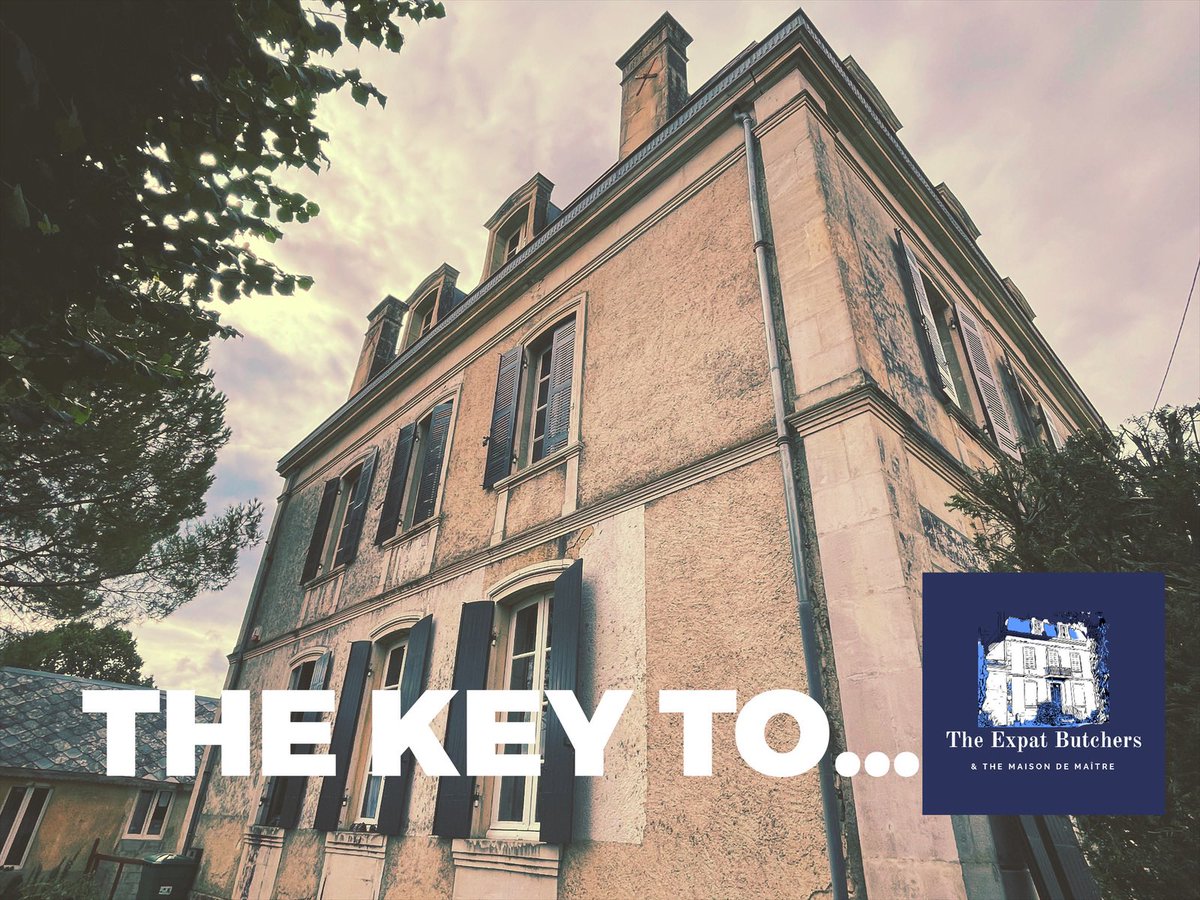 ExpatMaison's tweet photo. Catch up this evening with a NEW episode of The Expat Butchers &amp; The Maison De Maître on our YouTube channel at 6pm 🇬🇧
https://t.co/KnLIMYoOLA
#escapetothechateau #charentemaritime
#chateaudiy #chateaustyle #chateaulife #chateauliving #theexpatbutchers #france #chateau #reno https://t.co/DmV5kwQ92G