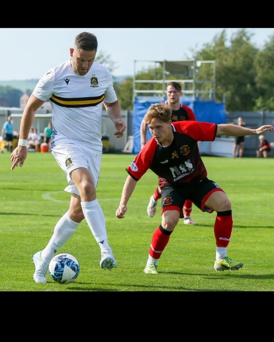 8east9's tweet photo. What a day yesterday. 15 and a half years after my last appearance for @dumbartonfc_official I was back. We run out and an assist topped one of the best days I’ve had 🟡⚫️ https://t.co/jcFdZilMXH