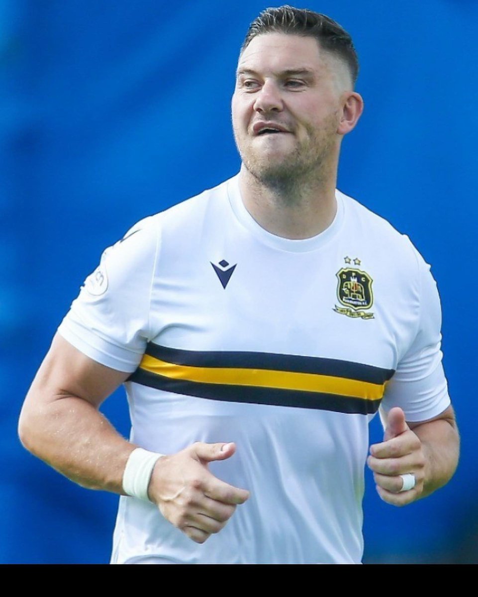 8east9's tweet photo. What a day yesterday. 15 and a half years after my last appearance for @dumbartonfc_official I was back. We run out and an assist topped one of the best days I’ve had 🟡⚫️ https://t.co/jcFdZilMXH