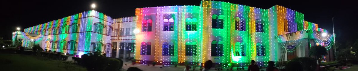IITBHU_Varanasi's tweet photo. Celebrating 75 glorious years of India's #independence. 
#harghartiranga 
#HarGharTirangaCampaign https://t.co/9i6PztBN6T