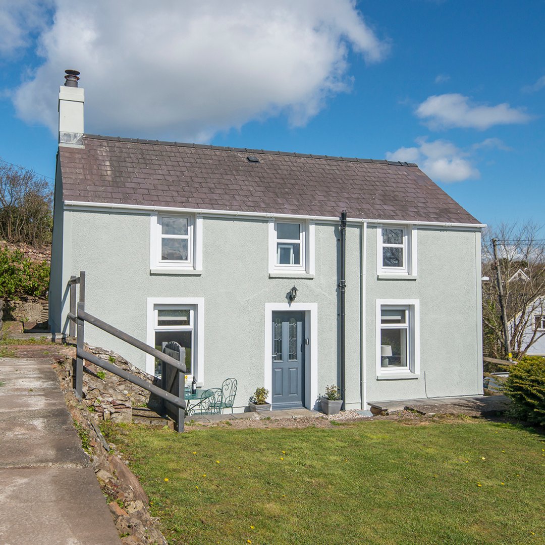 coastalcottages's tweet photo. #AugBankHol The Grove nr Dale | 27th Aug-3rd Sept | ยฃ940
๐๏ธ Sleeps 4
๐ถ #DogFriendly
โญ 4 Star Rating
๐๏ธ Walk to beach
๐ฝ๏ธ Amenities nearby
๐ฆ๏ธ Estuary area rich in wildlife
๐๏ธ https://t.co/CXiQ6Uz3Gd
#visitpembrokeshire #visitwales #coastalcottages #summerholiday https://t.co/cPow9FWeS0