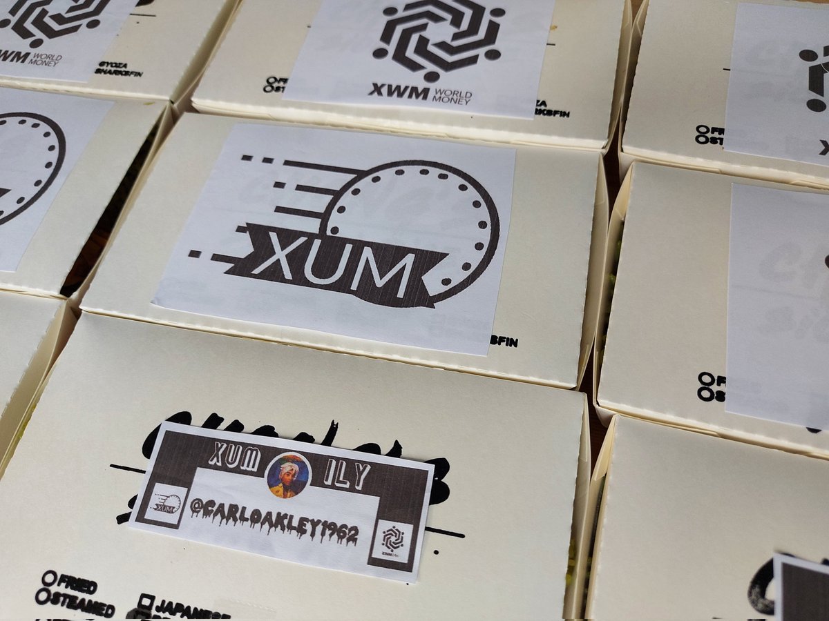 sharingblessin's tweet photo. Thank you very much XUMily. I am proud to have met this organization and I hope you will welcome me 🙏 You gave me hope for my area 🥺 give the children joy and food. We will never forget it. I want to thank you very much @carloakley1962  @XRPL_XUM @XRPL_XWM 

#BEKIND #SHARING https://t.co/L51cxPqcGe
