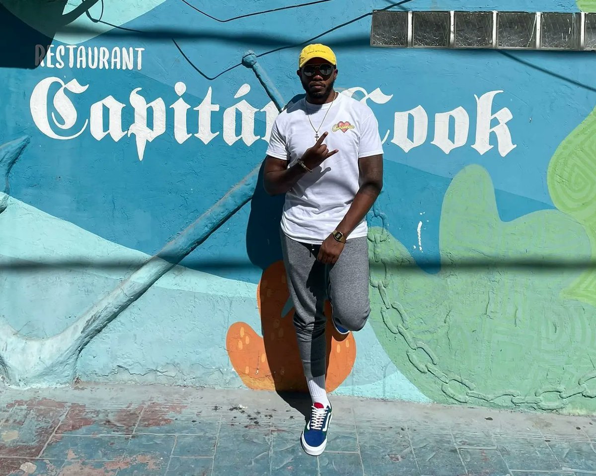 kwesijamaal's tweet photo. Been low-key but the lifestyle's lavish 🤘🏾🇩🇴 

Tap in https://t.co/JEVAGfPDrt

#artists #artistsontwitter #Caribbean #DominicanRepublic https://t.co/r9tem85dhP