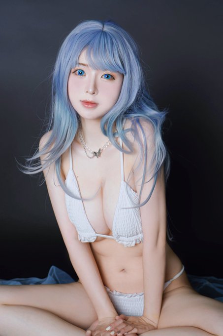 Twitterのコスプレ画像28