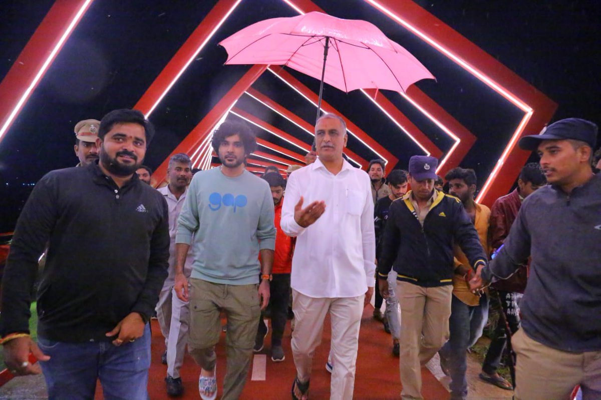 HarishRaoupdts's tweet photo. Few glimpses #HelloSiddipet at #SiddipetKomaticheruvu  #SwatantraBharathaVajrotsavalu #IndiaAt75 https://t.co/HC6xTRFyjU