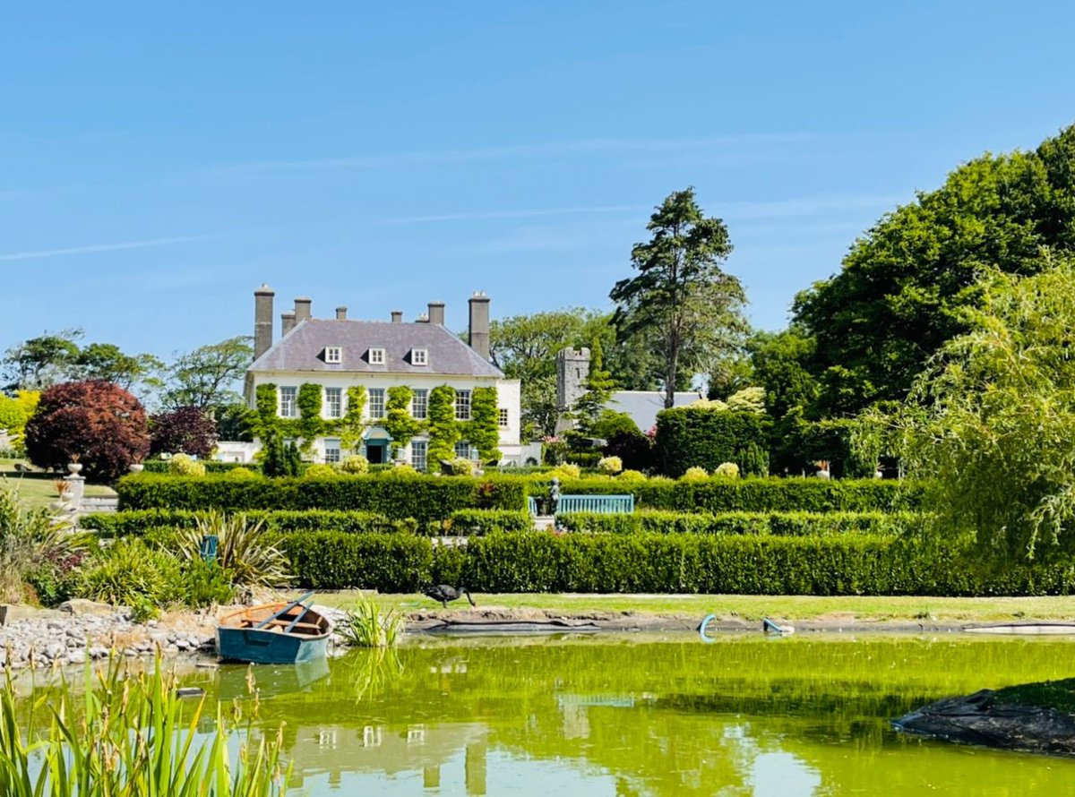 Gileston.Manor tweet media