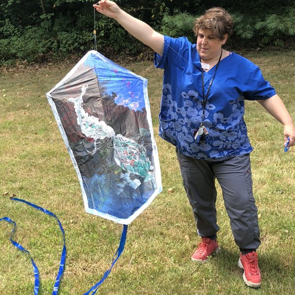VGishi's tweet photo. From the 🪁VeniVidiGISHI🪁 kite maker, #GISH #Item89, a kite designed to look like a framed, famous work of art https://t.co/3kXGmB3Tcz