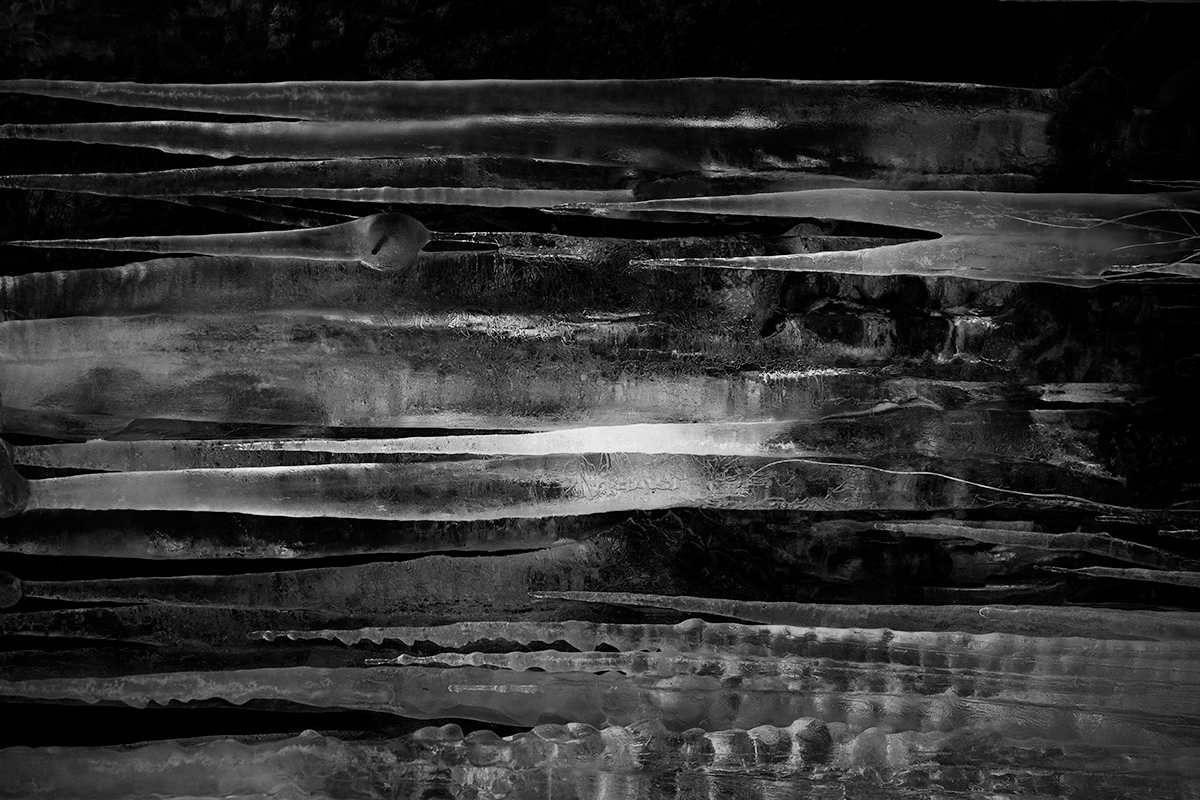 TeriVarhol's tweet photo. "Letting Go While Holding On" 2022
#Abstract #Melting #blackandwhitephotography #diary2022 #ghostsV https://t.co/70Lntb8Ow8