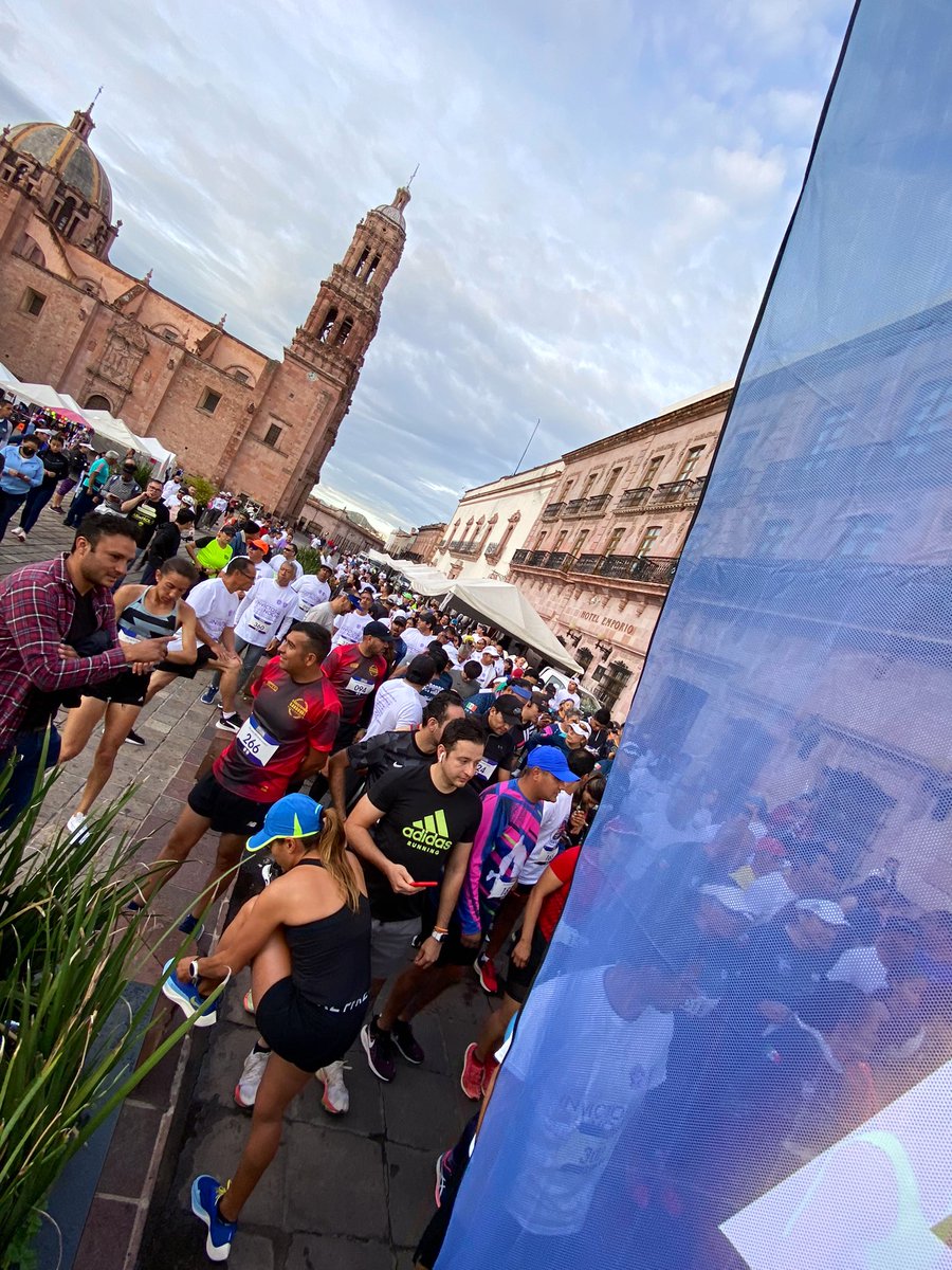raloindi's tweet photo. En agosto celebramos el #ConsumoInteligente con actividades deportivas, con el entusiasmo y participación de nuestros colaboradores, aprendimos que todo se disfruta mucho más con moderación #Invictosdelanoche #Carrera5K #Zacatecas @VoluntModelo https://t.co/LqZPa2jEOL