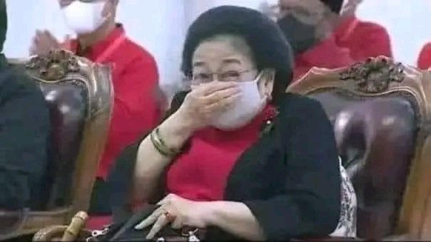 iamdzul's tweet photo. @qorygore Umur segini emang lagi lucu lucunya qor #QGBacotsantuy https://t.co/5VM7lXvjLg