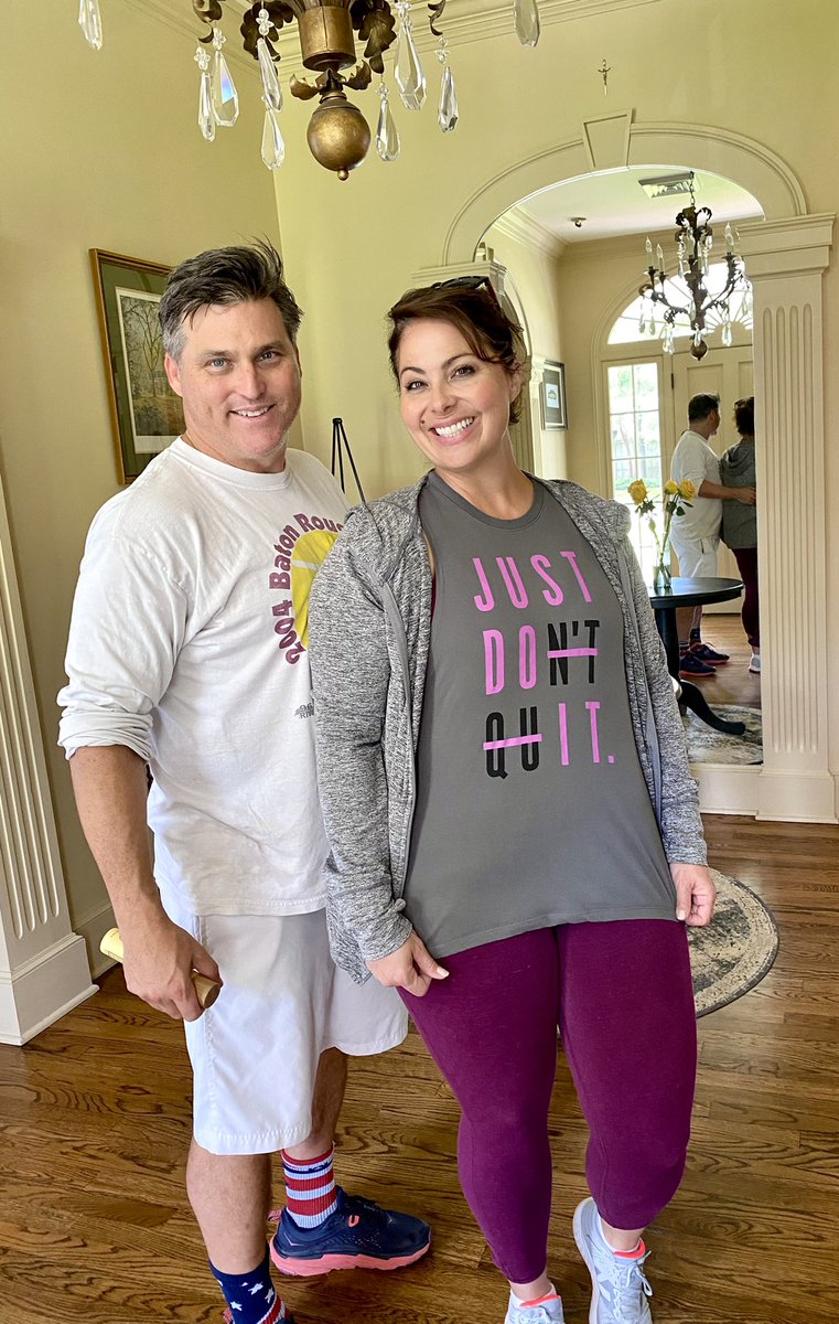 RoseLeeOlivier's tweet photo. Getting our workout in 💪🏻 Send me your favorite songs that get you in fitness mode 🎧 @TheOlivierGroup #JustDontQuit #FitnessGoals #WorkoutCouple https://t.co/3APyZ6DPpA