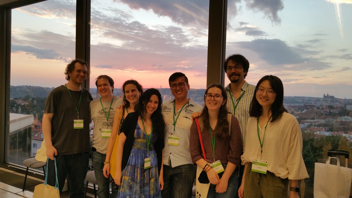 Alexander Suh 서상재 (@alexander_suh) on Twitter photo Excited to be in Prague for #ESEB2022 with the entire lab! Looking forward to our first in-person conference in years - please say hi to these wonderful folks (@valentina_peona <a href="/fjruizruano/">Francisco J Ruiz-Ruano</a> <a href="/yfpei/">Yifan Pei</a> <a href="/NVontzou/">Niki Vontzou</a> <a href="/chen_augustin/">Augustin Chen</a>
Inês Borges & Stephen Schlebusch). Their presentations: Excited to be in Prague for #ESEB2022 with the entire lab! Looking forward to our first in-person conference in years - please say hi to these wonderful folks (@valentina_peona <a href="/fjruizruano/">Francisco J Ruiz-Ruano</a> <a href="/yfpei/">Yifan Pei</a> <a href="/NVontzou/">Niki Vontzou</a> <a href="/chen_augustin/">Augustin Chen</a>
Inês Borges & Stephen Schlebusch). Their presentations: