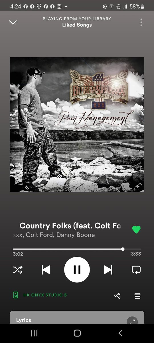 MassNTrash's tweet photo. @coltford Colt Ford back with Bubba k man that's good stuff old son! https://t.co/BcSFifrUwj