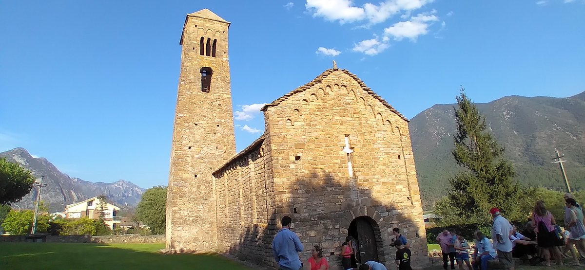 Jordi_Simon's tweet photo. Un bon concert de @InfoTrifolium dins el @Festival_FeMAP aquest diumenge a l'Església romànica de Sant Climent de Coll de Nargó sobre l'apoteosi del contrapunt. S'han pogut escoltar obres de Palestrina, Mozart, Bach i Purcell entre altres. https://t.co/NXBMd9hnNR