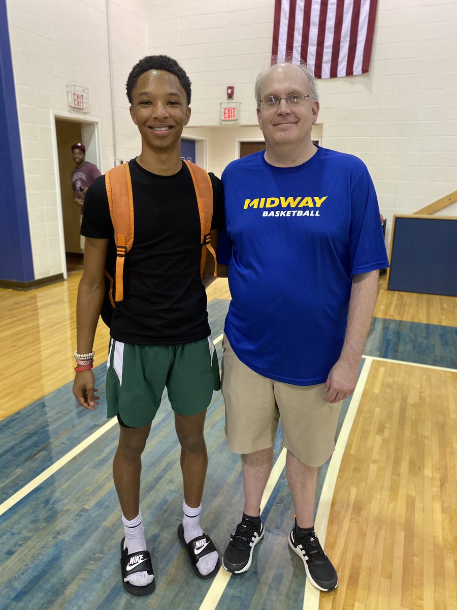 TaeAshford's tweet photo. Did good at Midway University prospect camp @CoachKrupinski @MidwayUniv @BryanStationBBB @Rashaadfaulkner @oreese44ivery https://t.co/IdrwQJ5Jv9