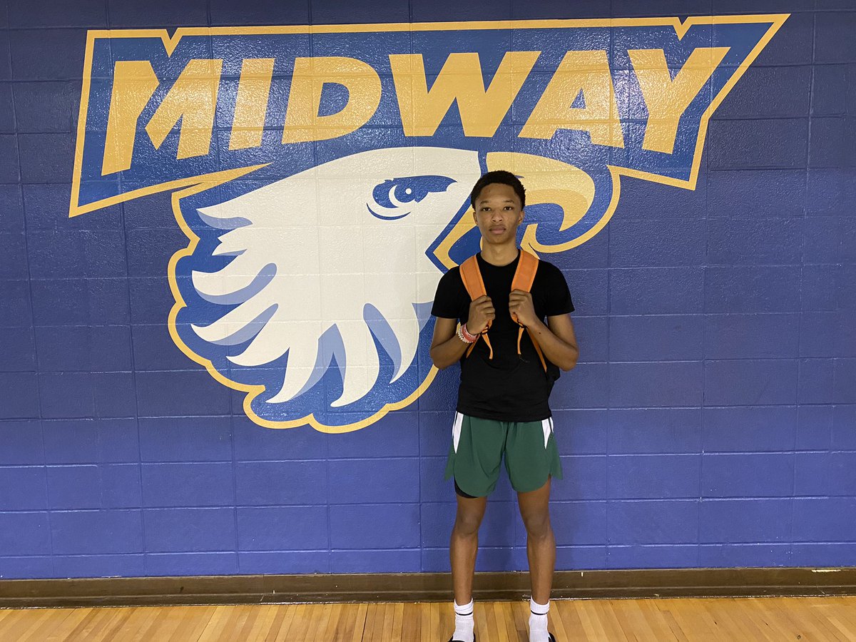 TaeAshford's tweet photo. Did good at Midway University prospect camp @CoachKrupinski @MidwayUniv @BryanStationBBB @Rashaadfaulkner @oreese44ivery https://t.co/IdrwQJ5Jv9