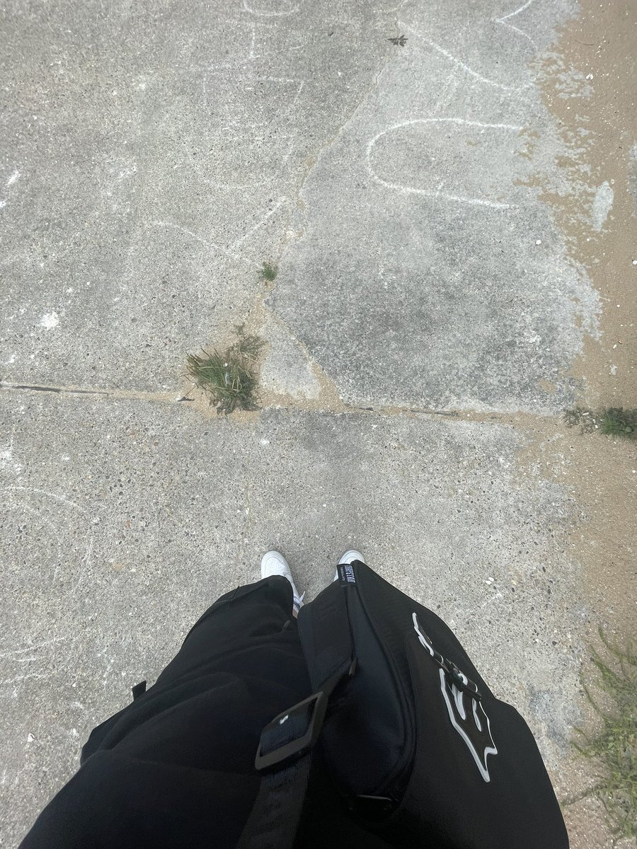 99Rdpl's tweet image. trapstar bag secured ✅