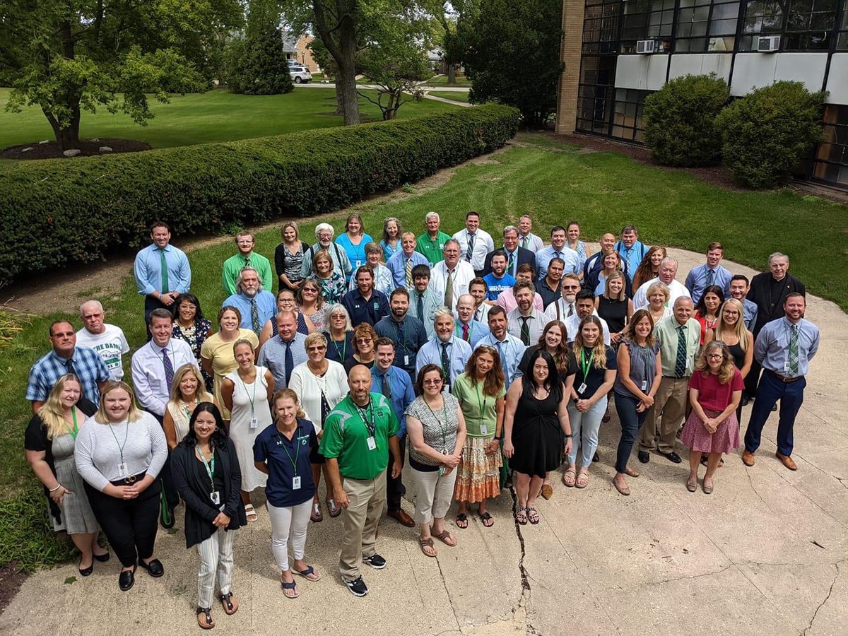 ShayBoyle_NDCP's tweet photo. #DonSquad  Beyond grateful for the @nddons Faculty &amp; Staff!  This is an amazing group of educators that will give their all for each student!  This is the Notre Dame Difference!  The absolute best of the best!  #GreenBlooded #WeAreND #LeadersLead @HCInstituteSEU #ConNecteD https://t.co/7V5lAR1BKY